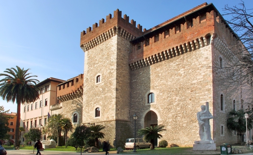 carrara, castello malaspina