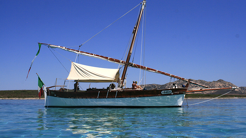 traditional 5 terre fisherman boat