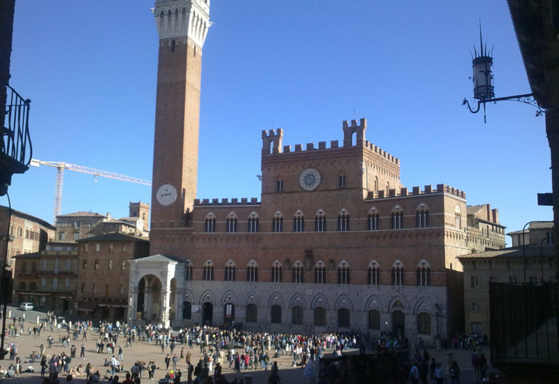 siena, main square with the comunal palace and the tower