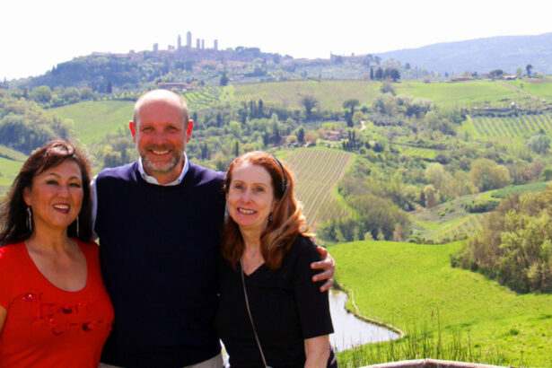 driver with two guests and san gimignano