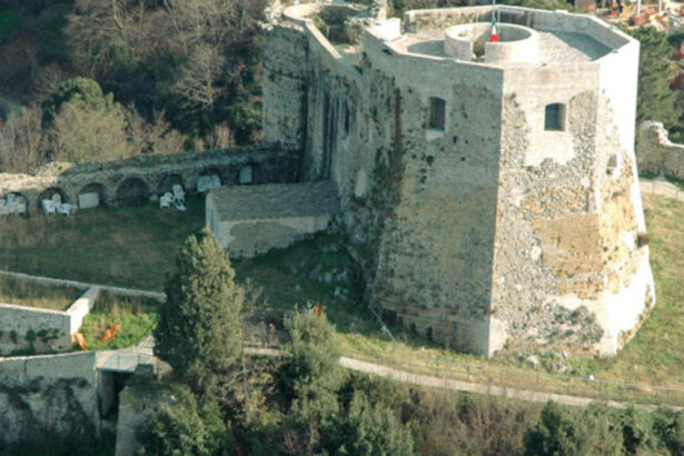 montignoso, rocca aghinolfi