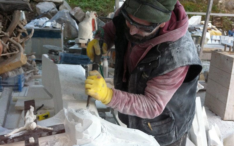 marble artisan at work