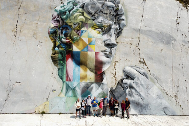 carrara mural depicting Michelangelo david face