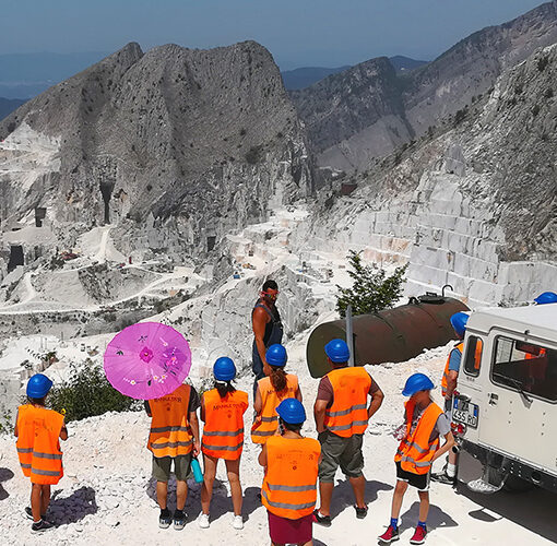 carrara marble quarries, group on a 4x4 tour