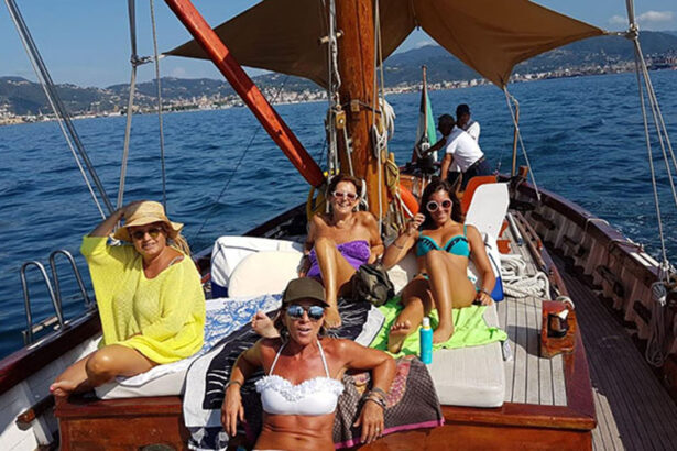 5 terre, girls on a private boat in bikini