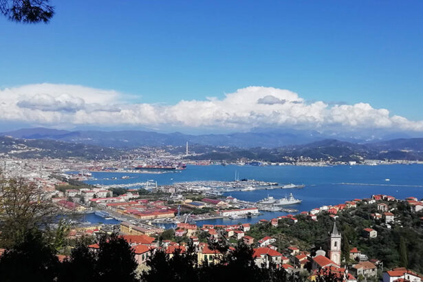 la spezia e golfo dei poeti veduta panoramica