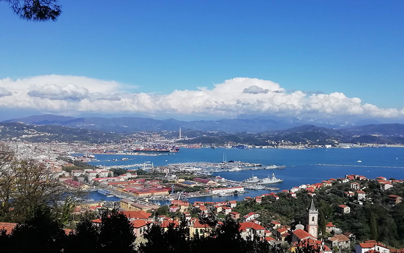 la spezia e golfo dei poeti veduta panoramica