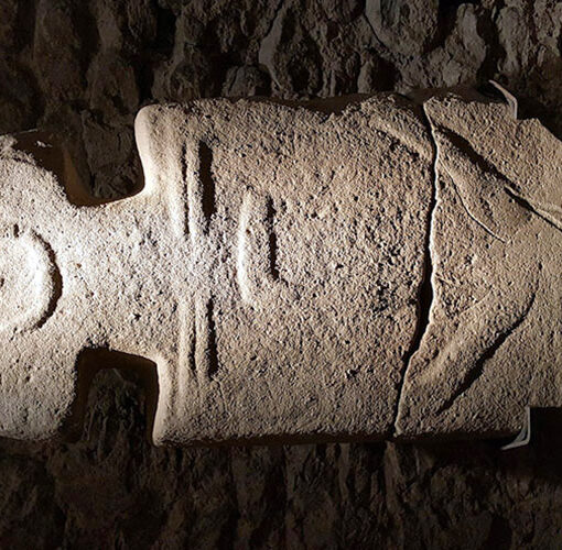 pontremoli, statua stele della lunigiana