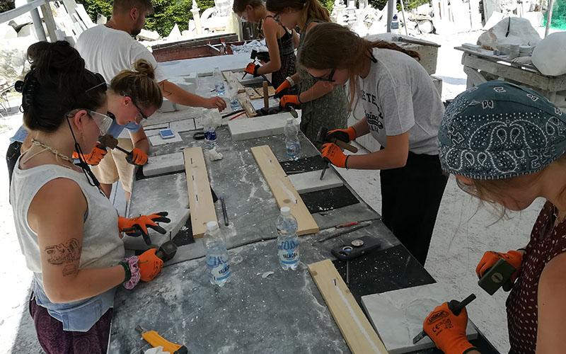 carrara team building